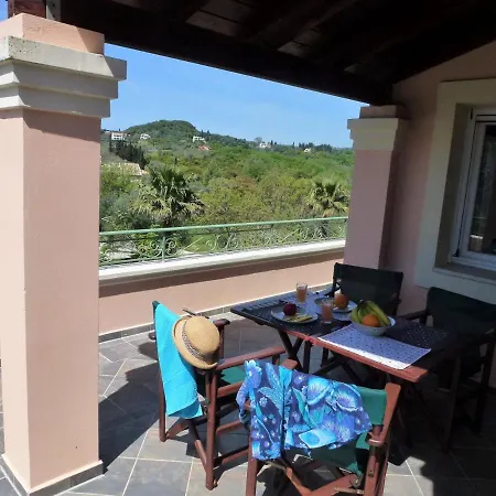 Mouse House 古维亚