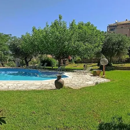 Mouse House דירה *